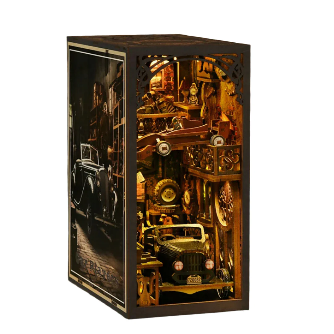 Car Players DIY Wooden Book Nook Kit - Image 4