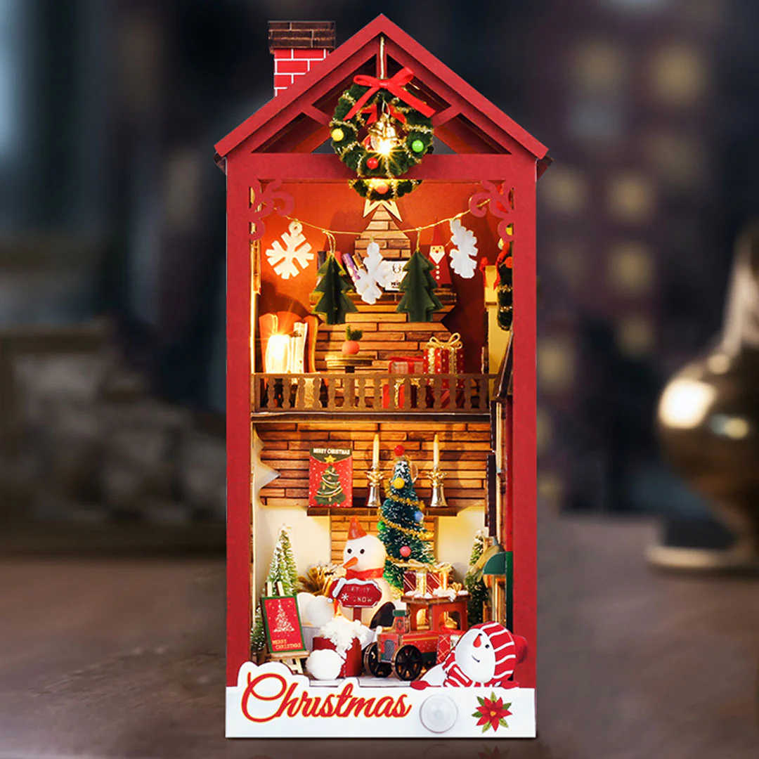 Christmas DIY Book Nook Kit - Image 5