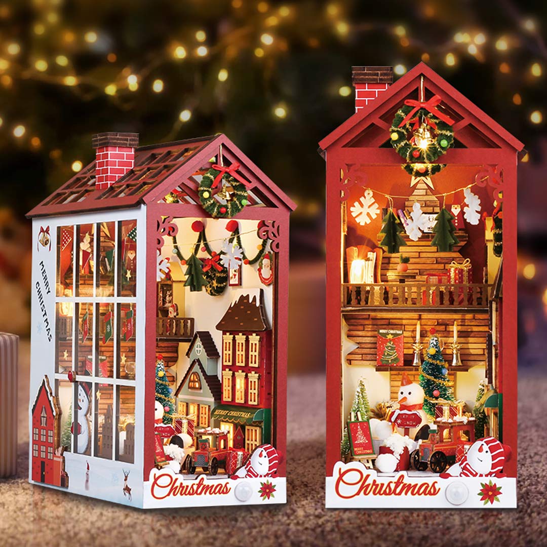 Christmas DIY Book Nook Kit - Image 6