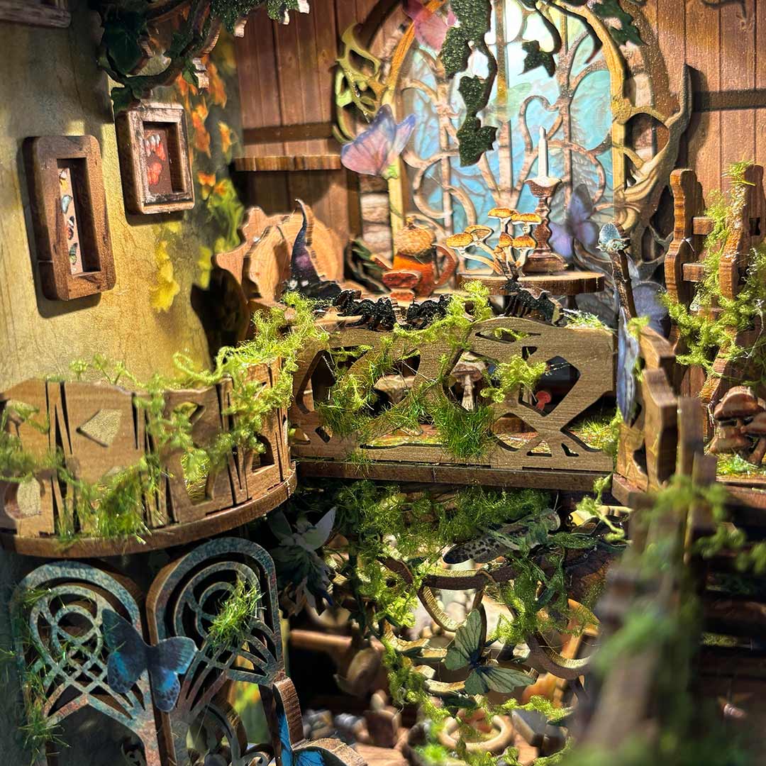 Insect Story DIY Book Nook Bookshelf Insert - Image 9