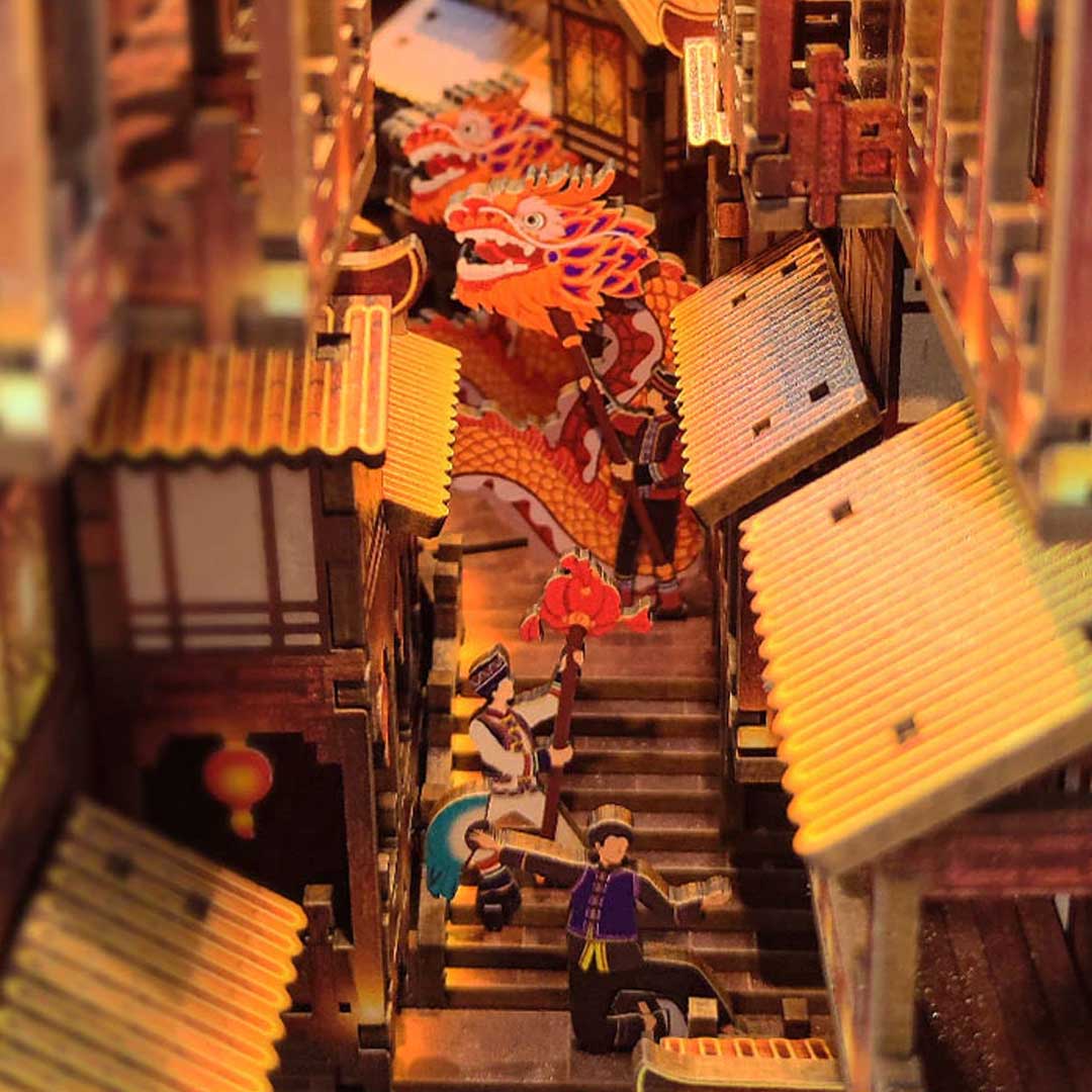 Lights in Chongqing Book Nook - Image 6