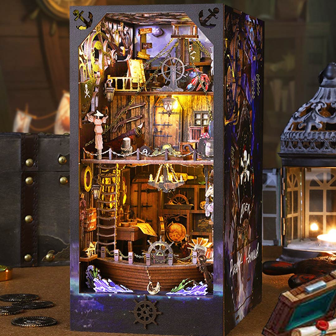 Piracy in Somalia DIY Book Nook Bookshelf Insert - Image 14