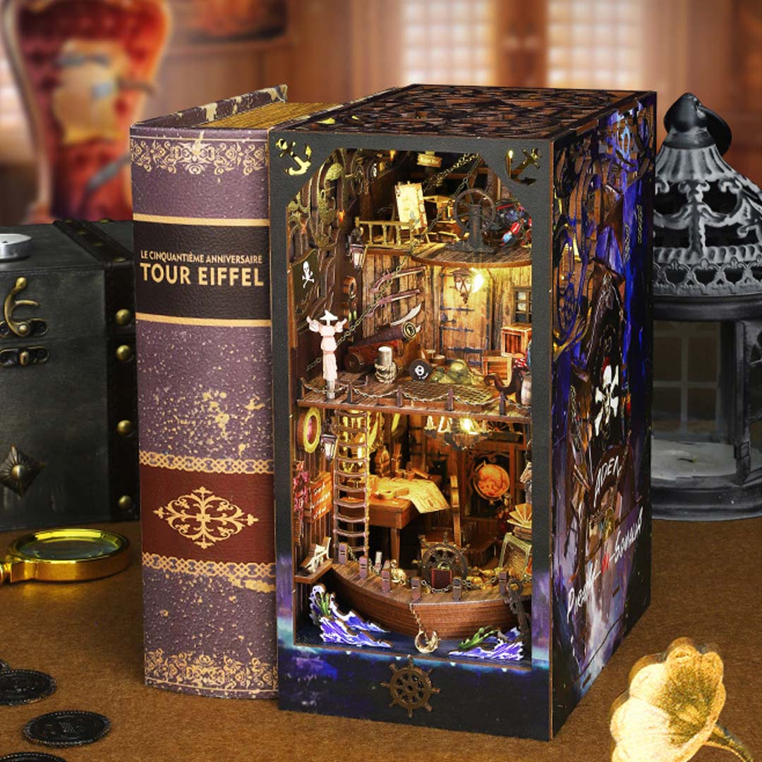 Piracy in Somalia DIY Book Nook Bookshelf Insert - Image 16